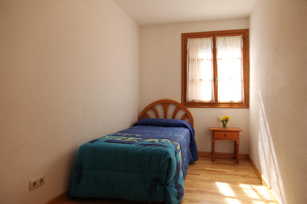 Apartamentos Los Tilos 베나스크 객실 사진