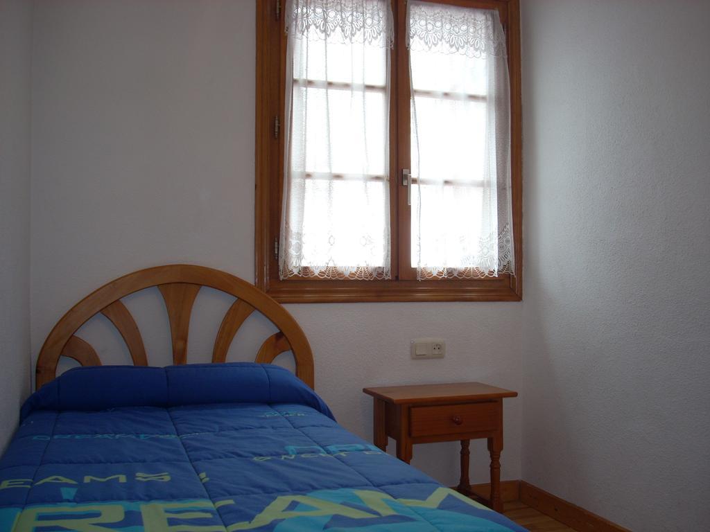Apartamentos Los Tilos 베나스크 객실 사진
